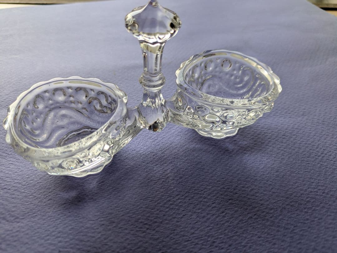 バカラ　　置き物