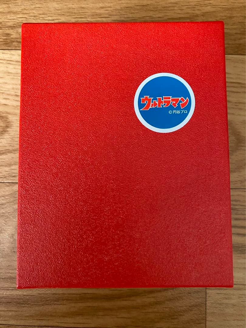 ウルトラマン　九谷焼