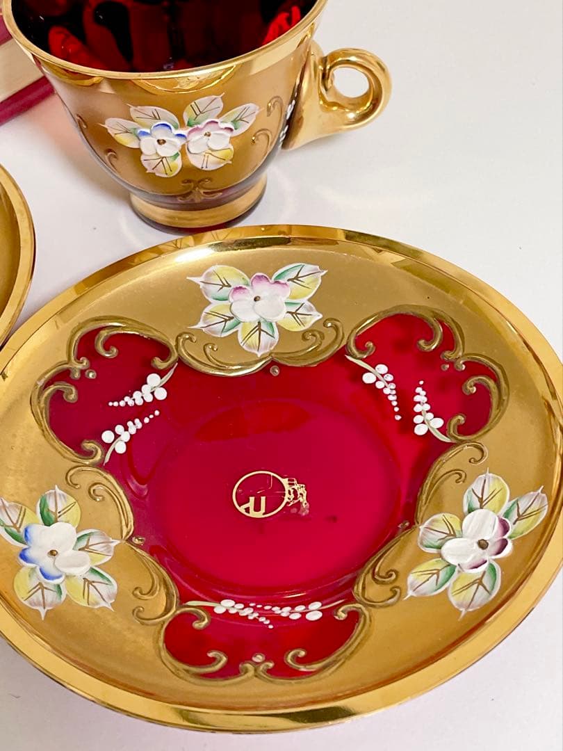 ラグーナ・ムラノ・グラス ヴェネチアガラス 赤 金彩 金盛 カップソーサー