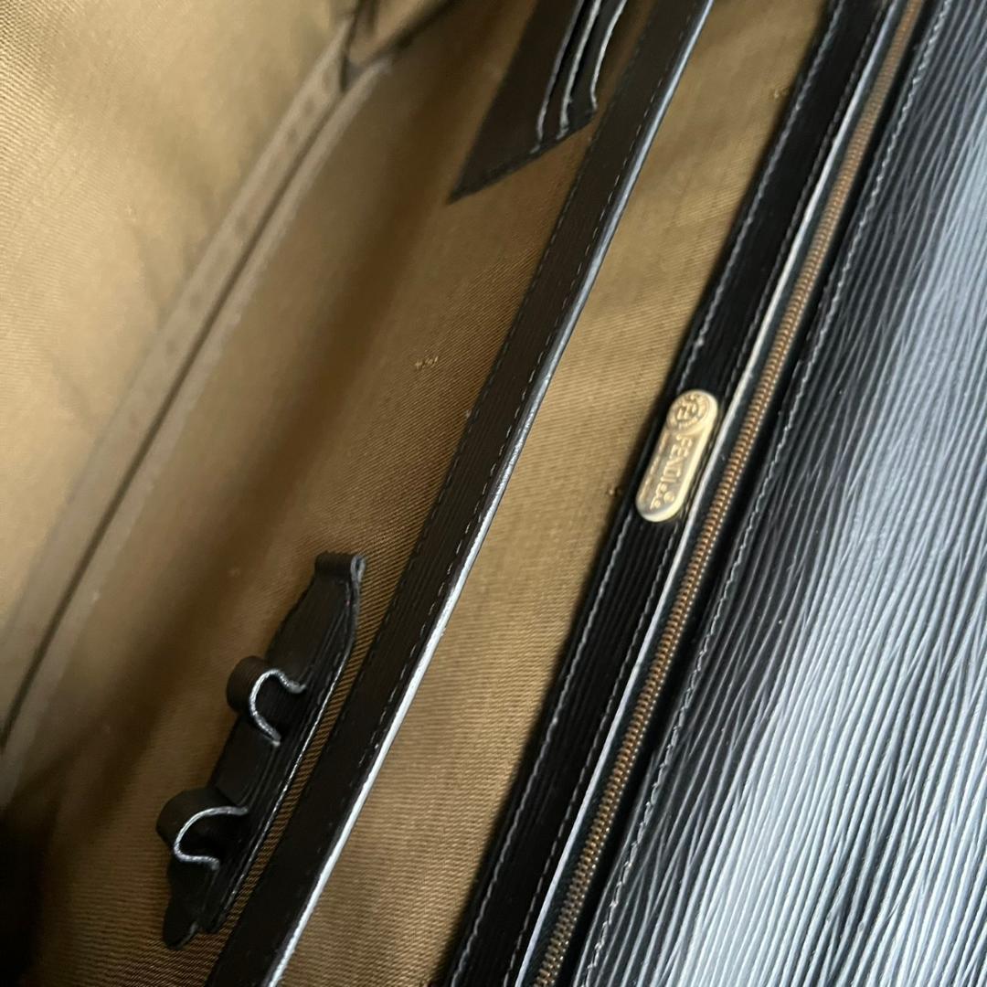 ⭐️FENDI⭐️フェンディ ビジネスバッグ エピ レザー ブリーフケース