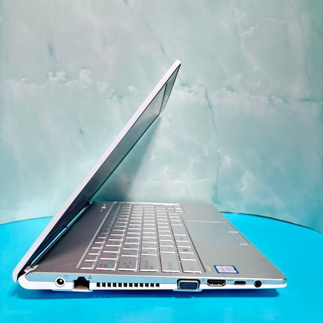 SSD1TB❤️windows11❤️8世代core i5軽量ノートPC カメラ