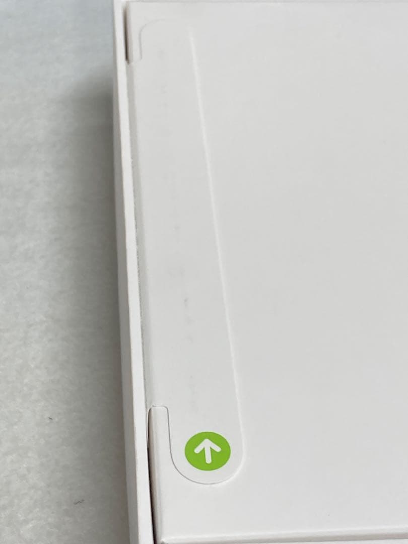 【未開封新品】iPad 11インチ Wi-Fi 128GB シルバー　Wi-Fi