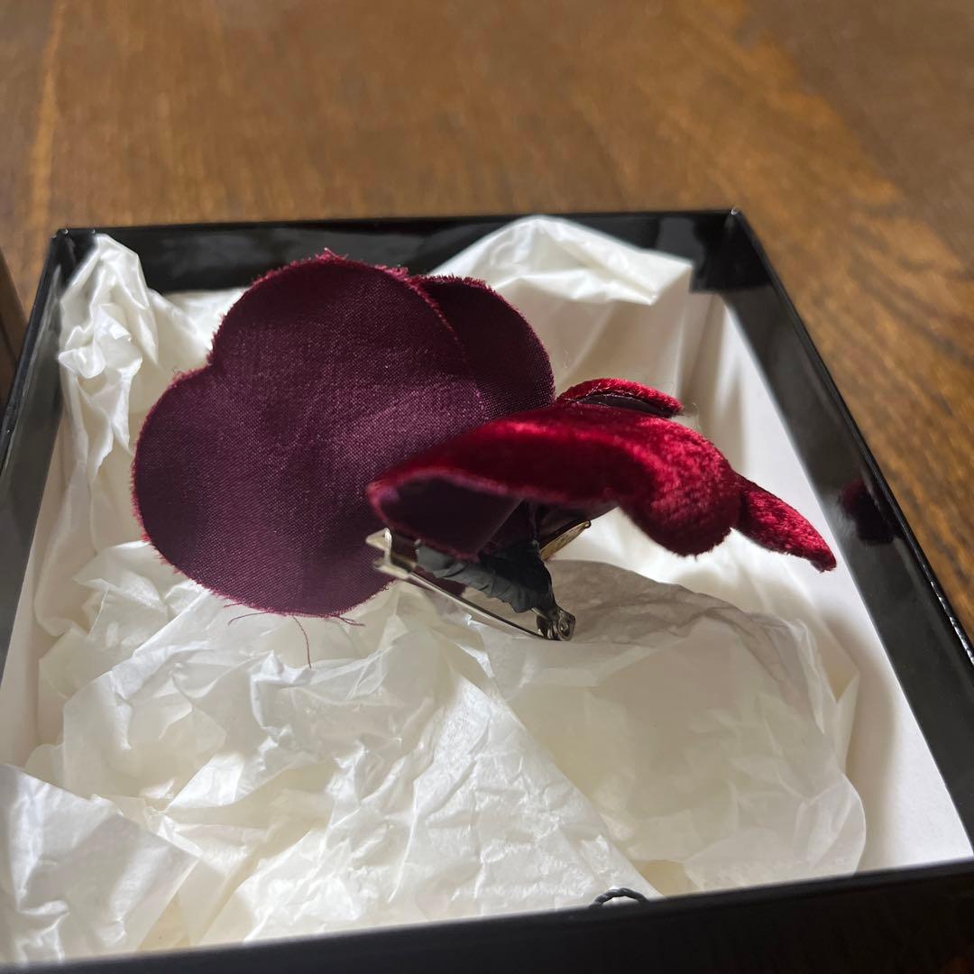 ブローチ コサージュ 〔 chanel 〕