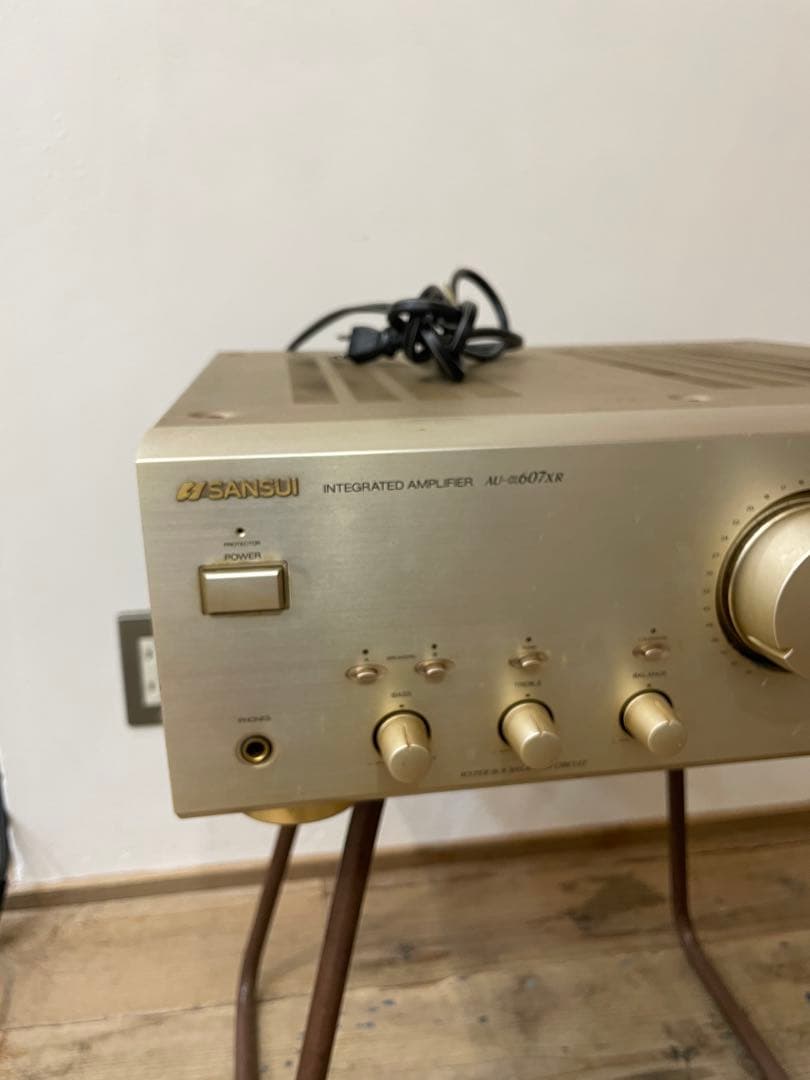 【動作品／訳あり】SANSUI AU-α607XR プリメインアンプ