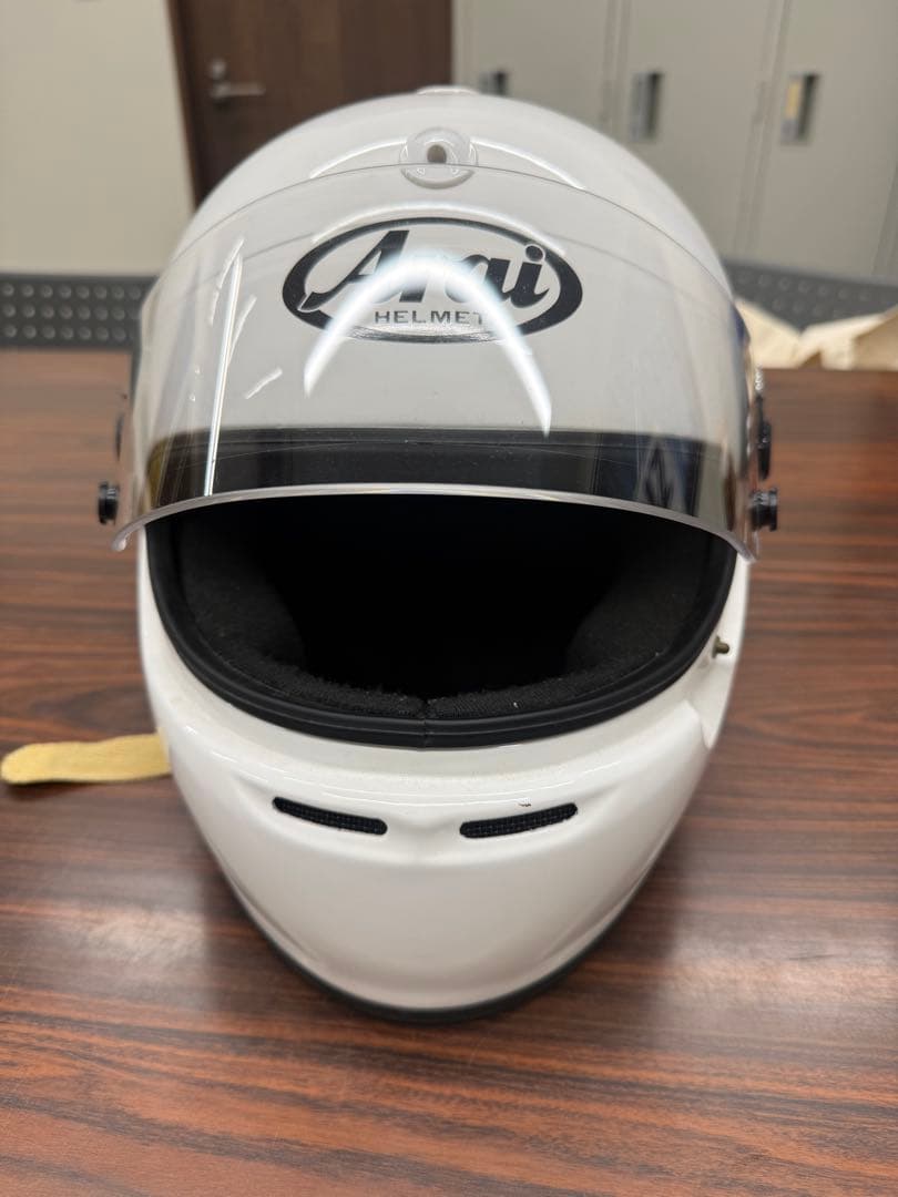 Arai レーシングカーヘルメット ホワイト