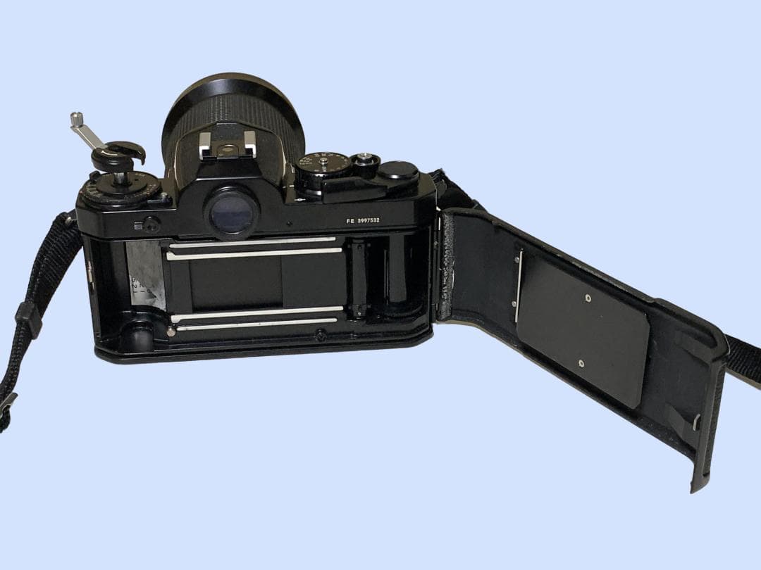 M7027 Nikon ニコン FE フィルムカメラ +レンズ