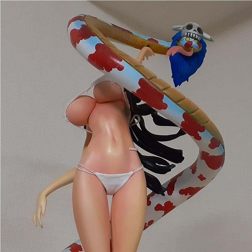 ボアハンコック　フィギュア