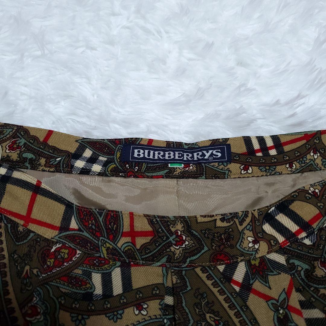 美品希少✨BURBERRY　総柄　スカート　ノバチェック　ペイズリー