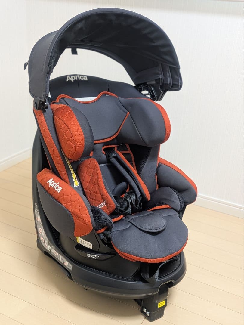 Aprica 車用チャイルドシート フラディア グロウ ISOFIX