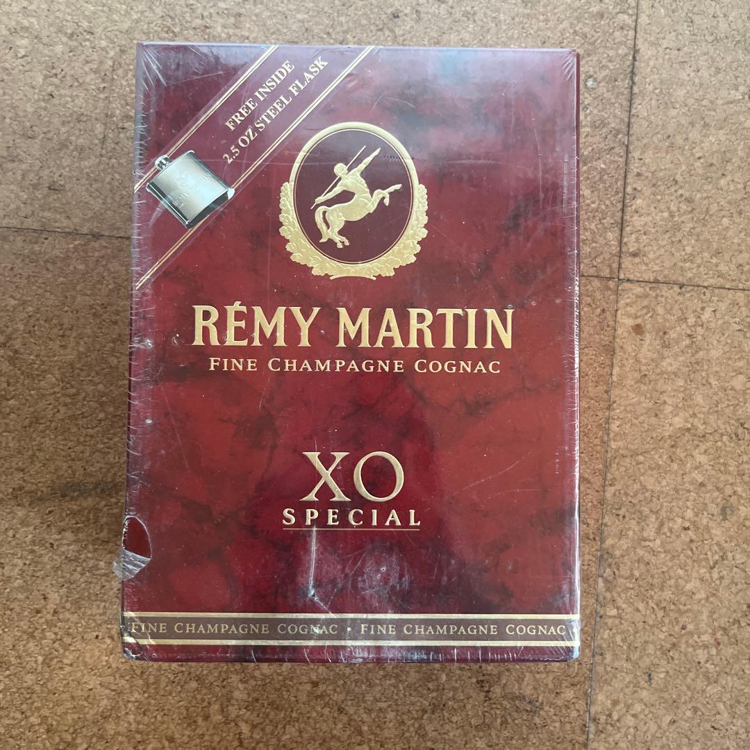 Rémy Martin XO Special ステンレス製フラスク付き