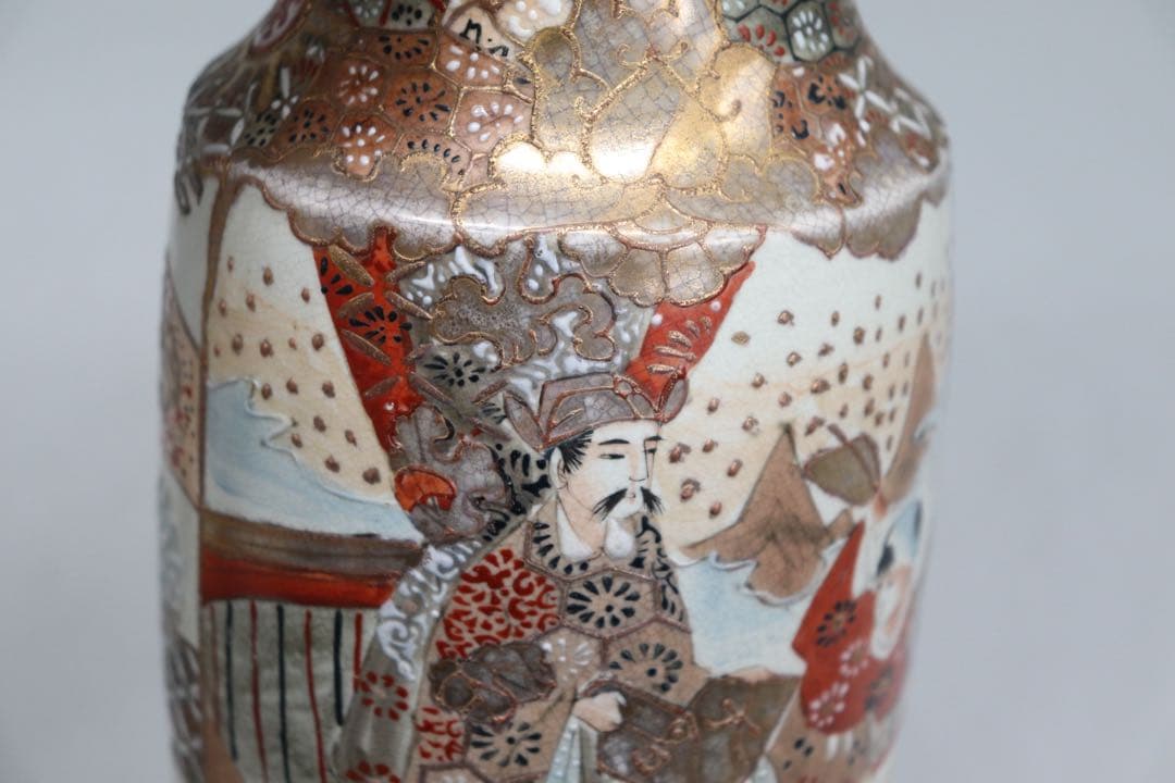 明治期　本薩摩　人物紋瓶1対　極上金彩　アンティーク　送料込み250708