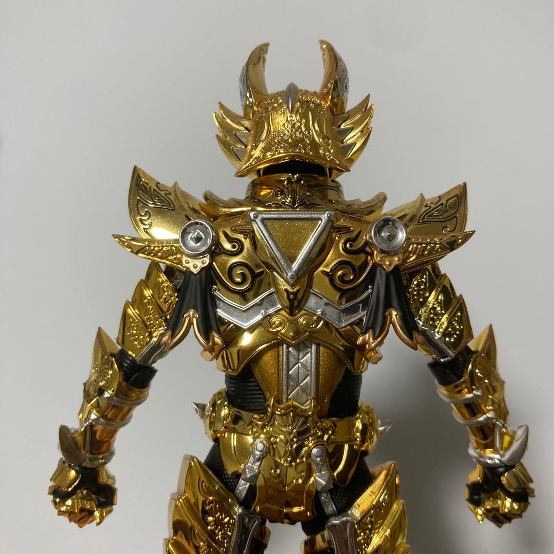 S.H.Figuarts (真骨彫製法) 牙狼 黄金騎士ガロ(冴島鋼牙)