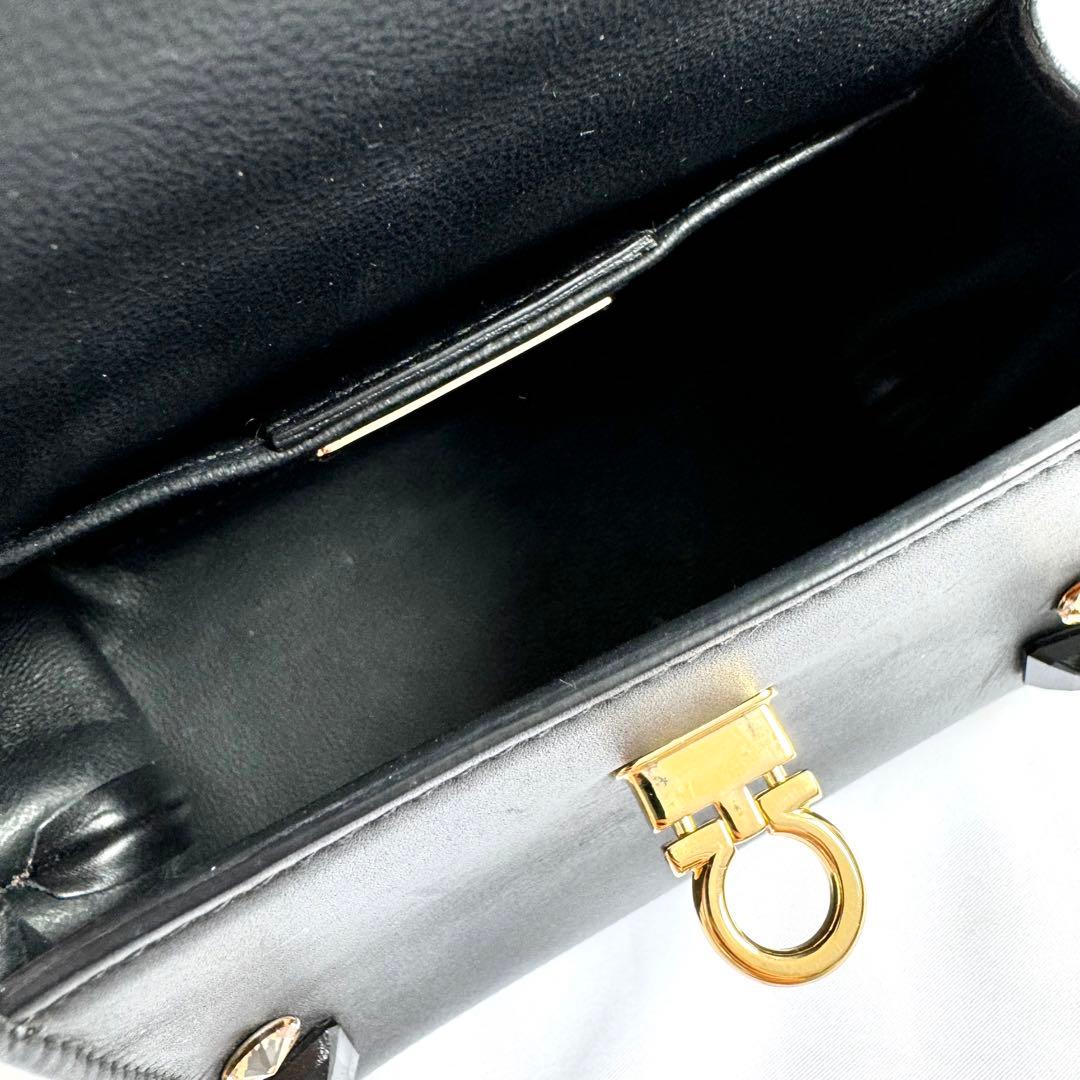 極美品【希少】フェラガモ スモールソフィア　ガンチーニ 2way バッグ