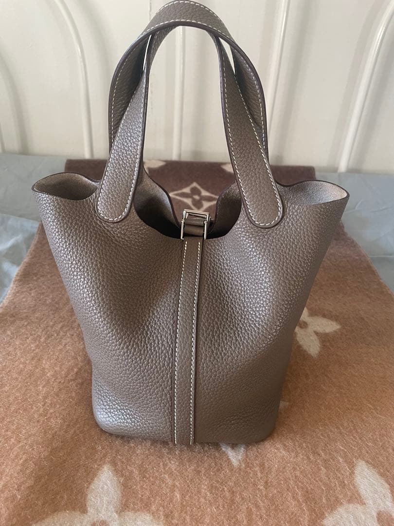 美品HERMESピコタンロックPMエトゥープ