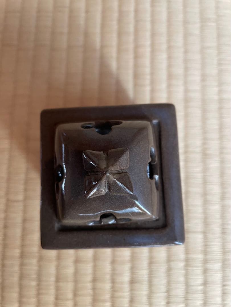 横石臥牛　　長崎県無形文化財 現川焼　　　 香炉　 未使用品