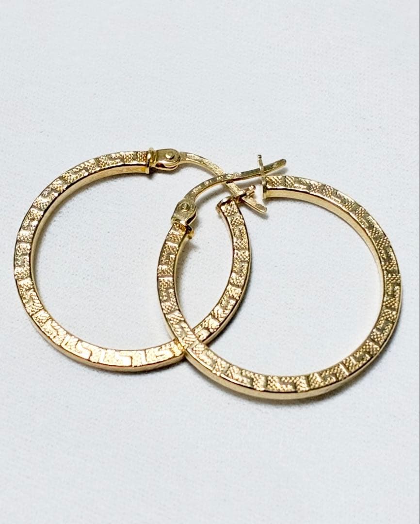 ☆未使用☆UNOAERRE ウノアエレ フープピアス