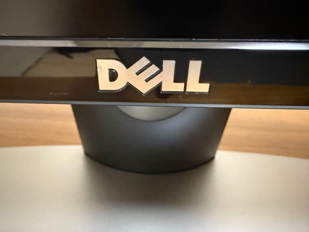 DELL S2817Q 4K 28インチ（27.9インチ） ゲーミングモニター