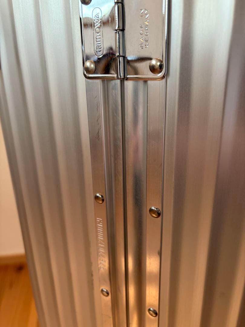 リモワRIMOWA クラシックフライトtrolley 82L 2輪廃盤モデル