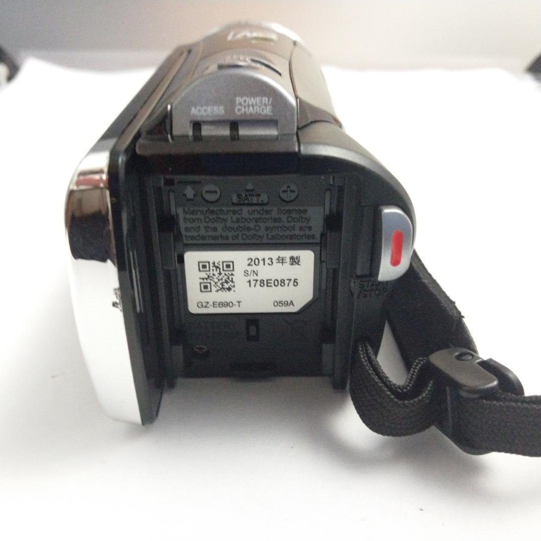 JVCケンウッド Everio ビデオカメラ GZ-E690-T 動作中古