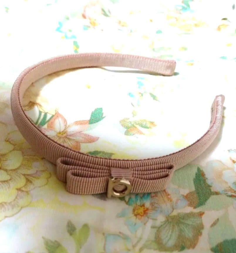 サルヴァトーレ フェラガモ 　ガンチーニ　リボンカチューシャ　ピンク