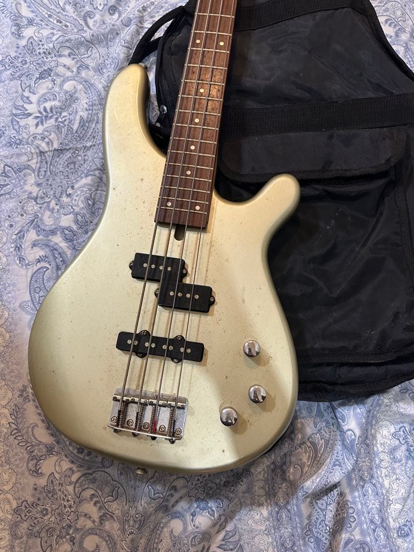 FERNANDES エレキベース 4弦 ケース付き