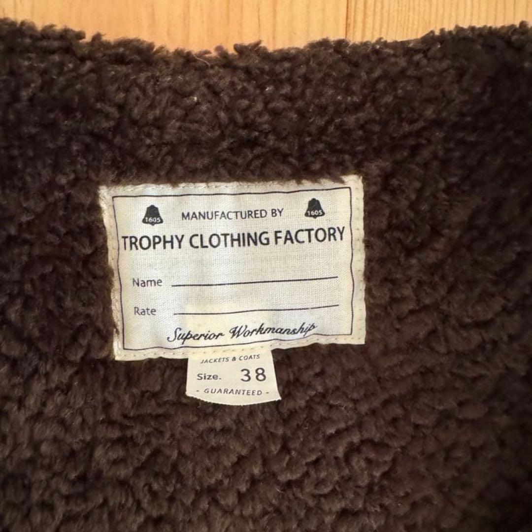 トロフィークロージング　ベスト　Trophyclothing