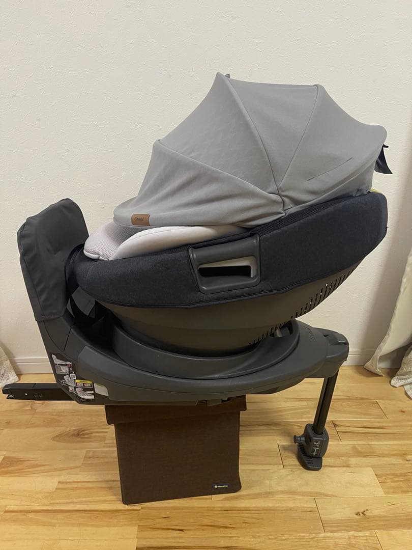 【綺麗】コンビ 新生児チャイルドシート ザエス THE S ZA R129