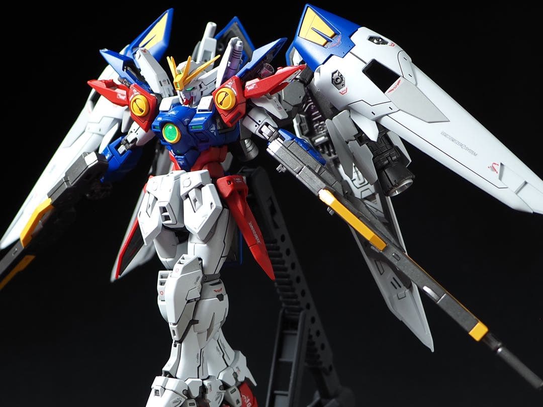 RG ウイングガンダムゼロ 全塗装　完成品　ガンダウイングガンダム　3作目