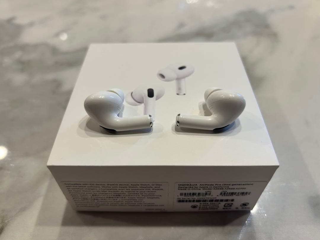 Apple AirPods Pro 2 本体　Lightning