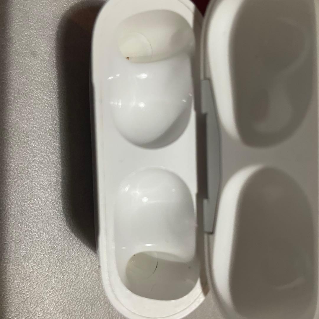 AirPods Pro 初代　第一世代　箱や付属アクセサリー付き