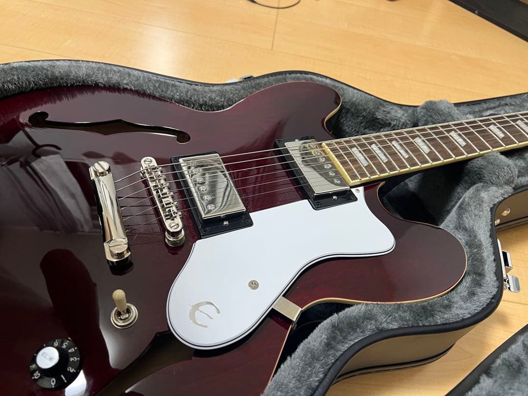 ギター Epiphone Riviera Noel Gallagher Wine Red