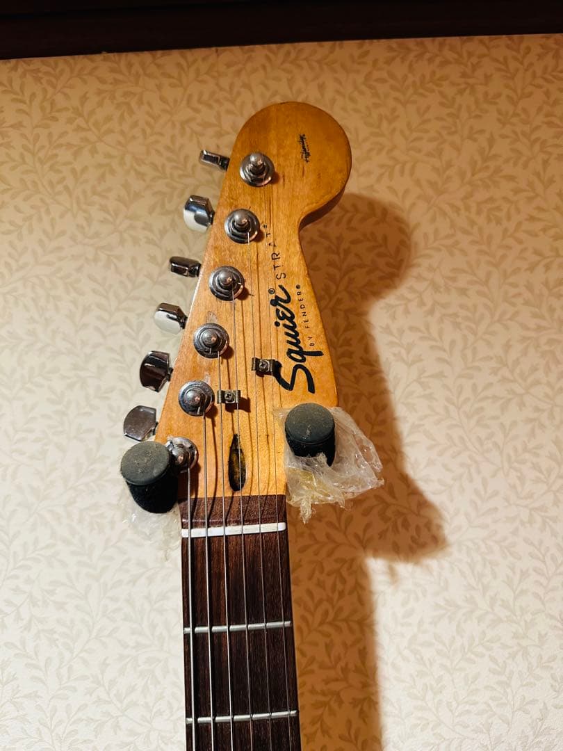 スクワイアbyフェンダー ストラトキャスター