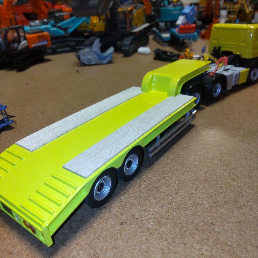 ケンクラフト　スカニア P500 8輪トレーラーセット　1/50