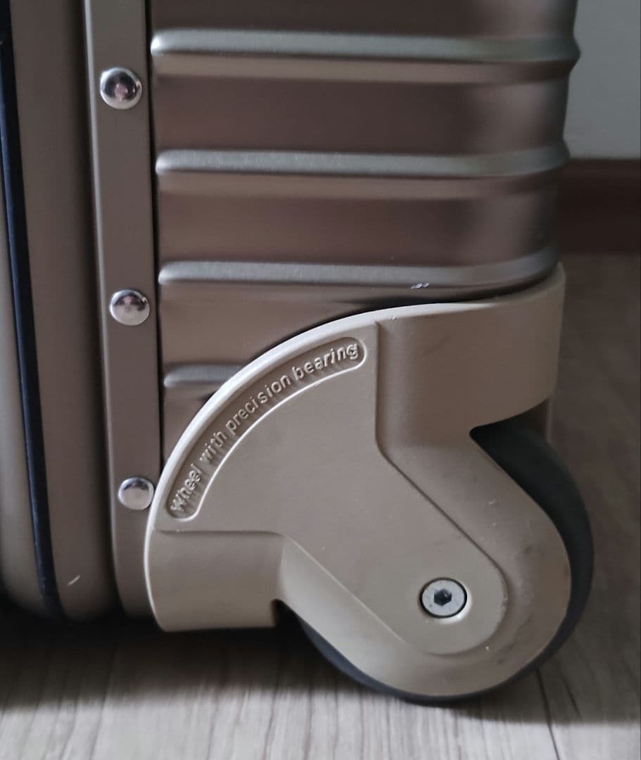 ◎希少◎美品★RIMOWAリモワ★トパーズチタニウムビジネストロリー★2輪TSA