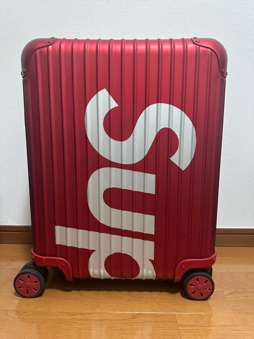 Supreme x RIMOWAキャリーケース red