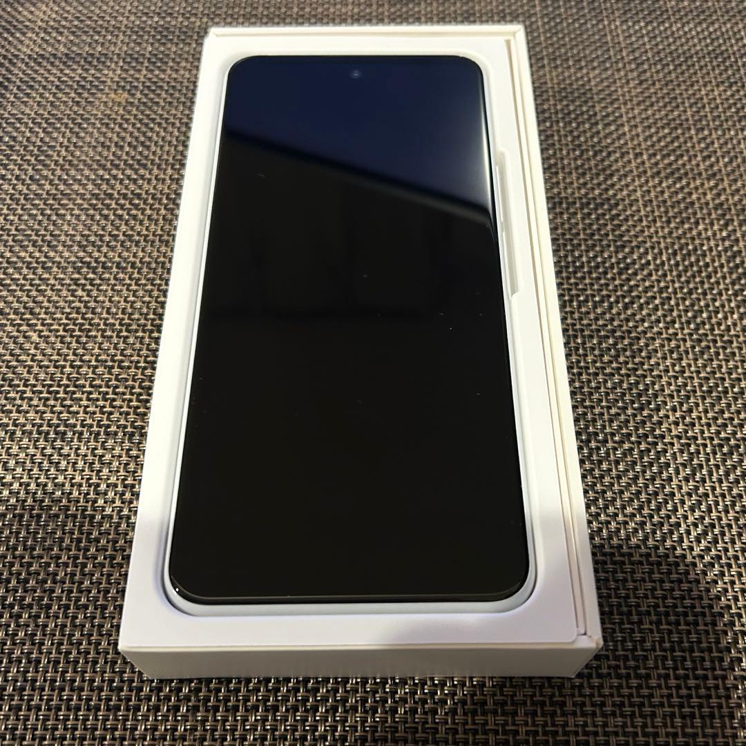 Libero 5G II Y!mobile SIMフリースマートフォン本体