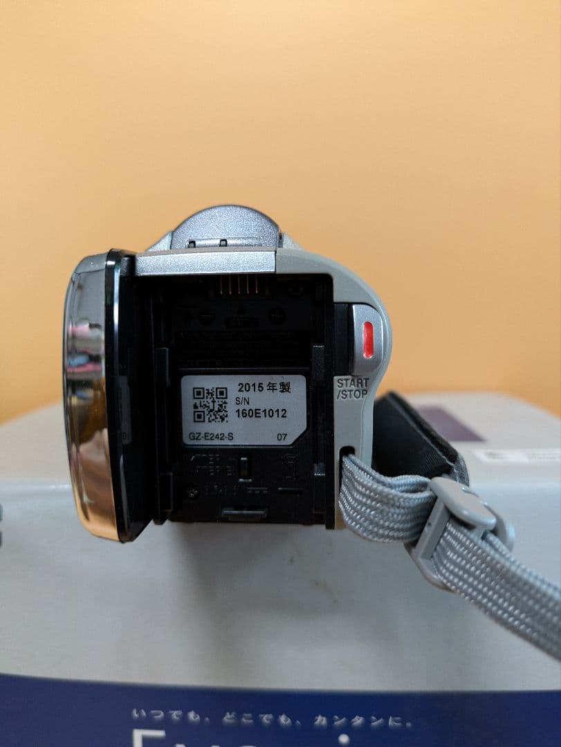 JVC Everio ビデオカメラ GZ-242