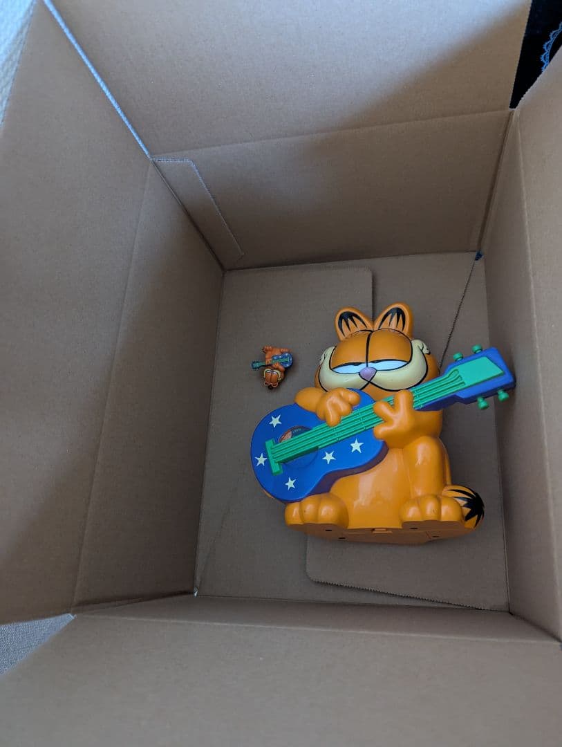 超レア【ガーフィルド 型ラジオ(ジャンクな為)インテリアで販売の中古品】1981