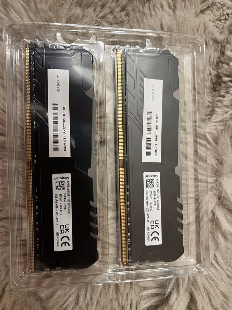 キングストン　HyperX FURY DDR4メモリー 2枚セット