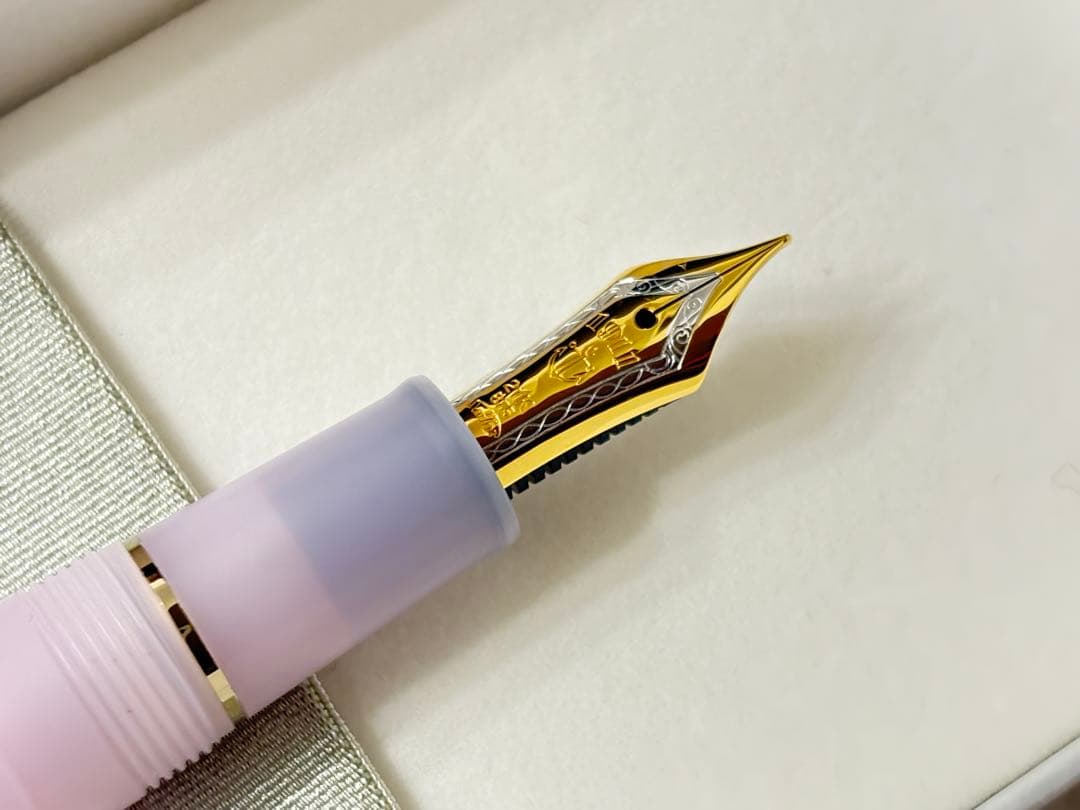 【未使用級】セーラー万年筆　四季織　雨音「凍雨」　中細　21K　H-MF 中細