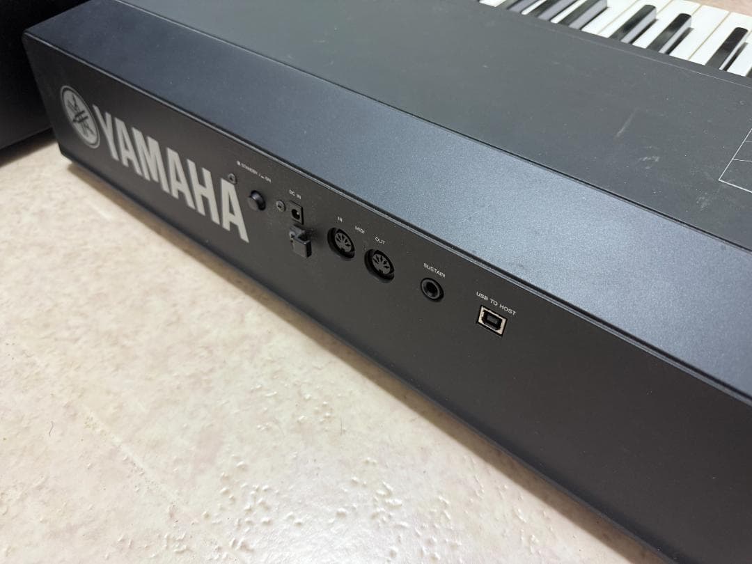 引取り限定 YAMAHA KX8