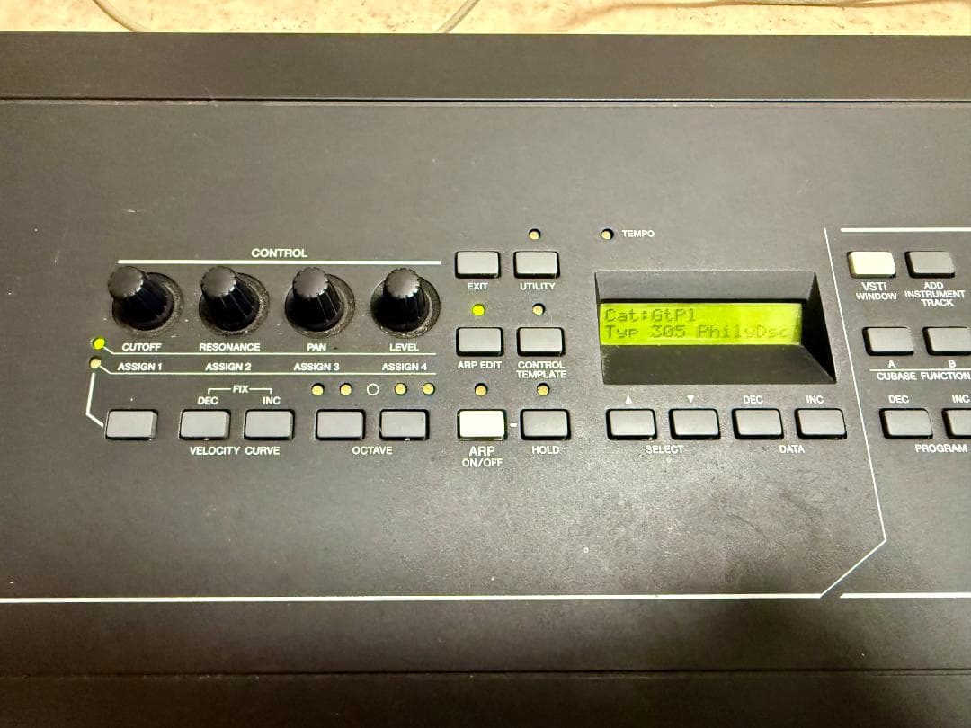 引取り限定 YAMAHA KX8