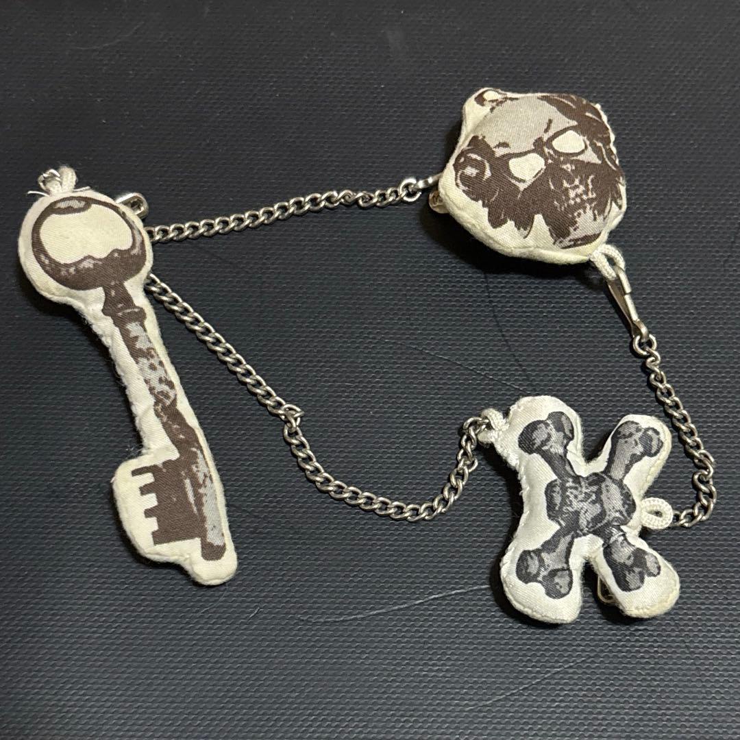 UNDERCOVER but期 チェーン付き2WAYチャーム／スカル／シルバー