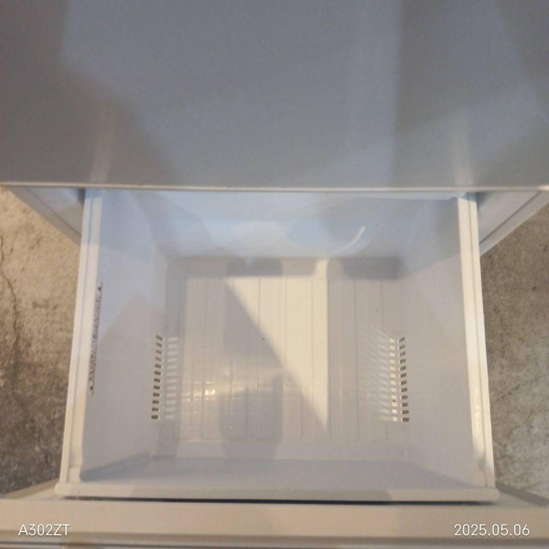 009 送料設置無料　神奈川限定配送　東芝　大型冷蔵庫　最新モデル　363L