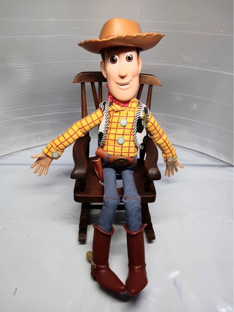 トイストーリー　ウッディ　トーキングドール　人形　ピクサー　アンティーク