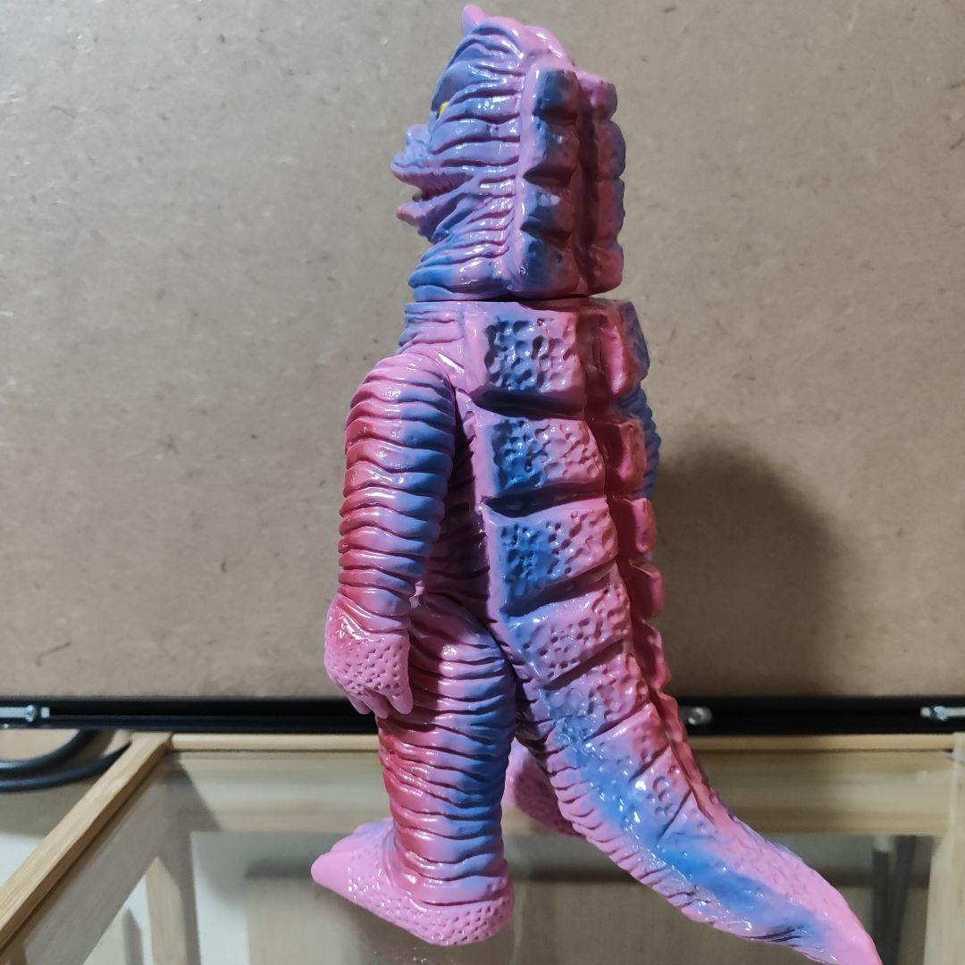 復刻堂　しわ怪獣