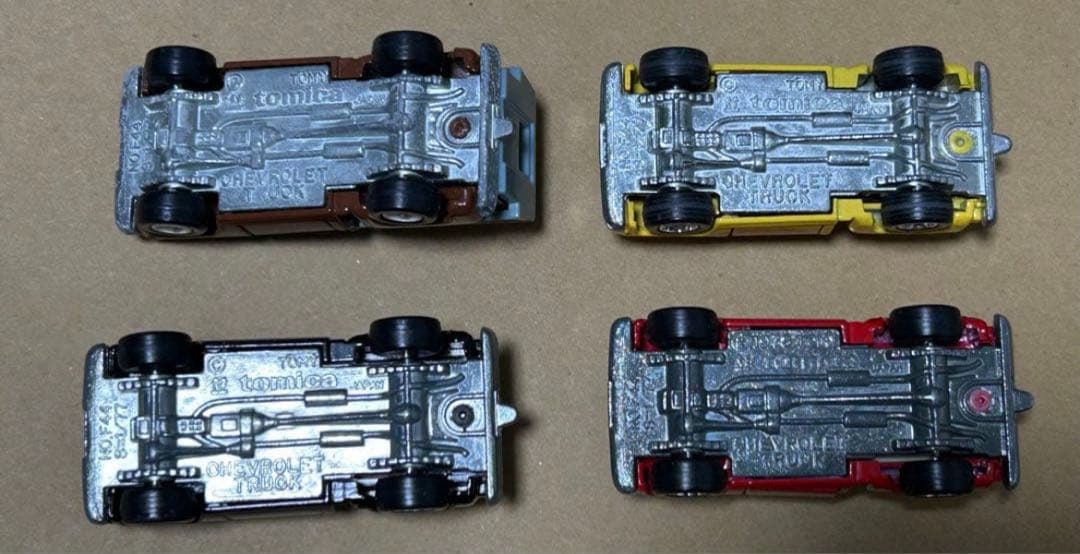 トミカ シボレートラック 4台セット