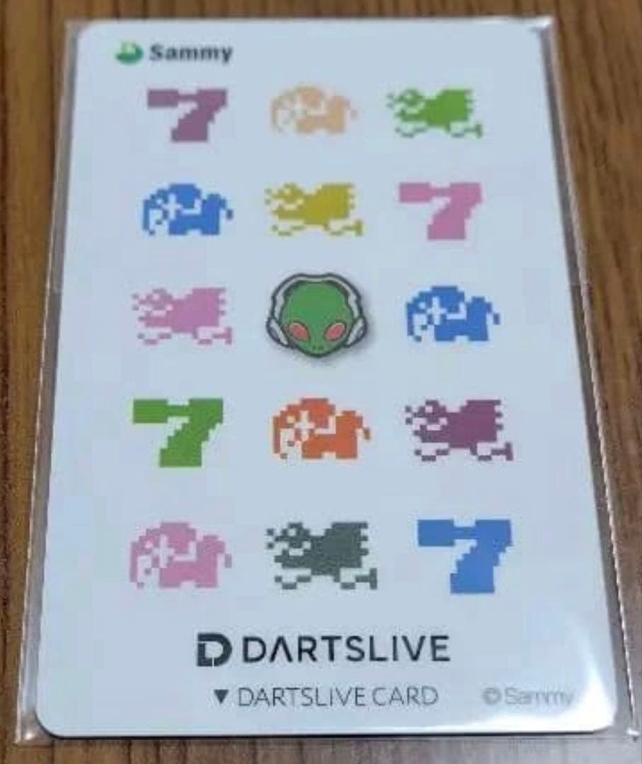 ダーツライブカード　各77枚のみの貴重品　サミーコラボ新旧カードセット