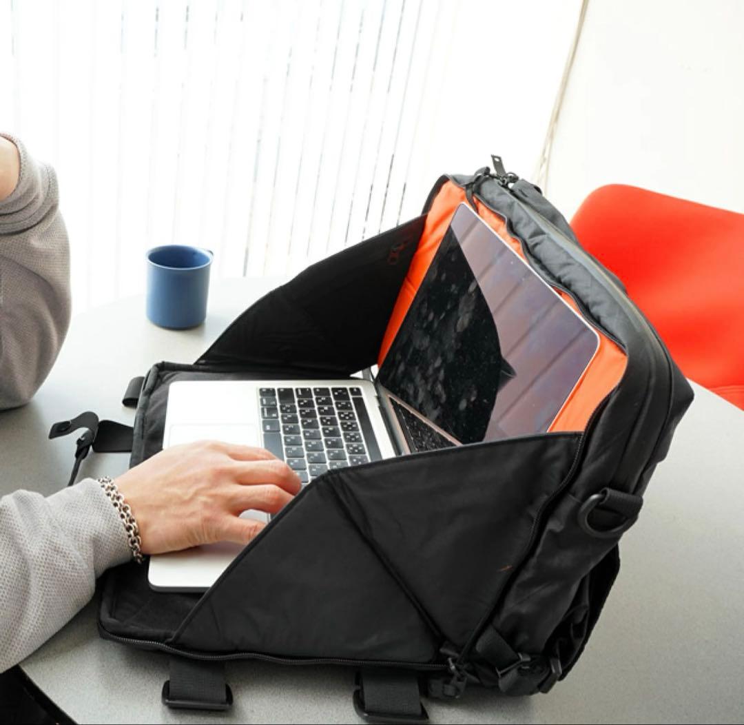 CODE OF BELL APEX LINER PRO 2-way バッグ