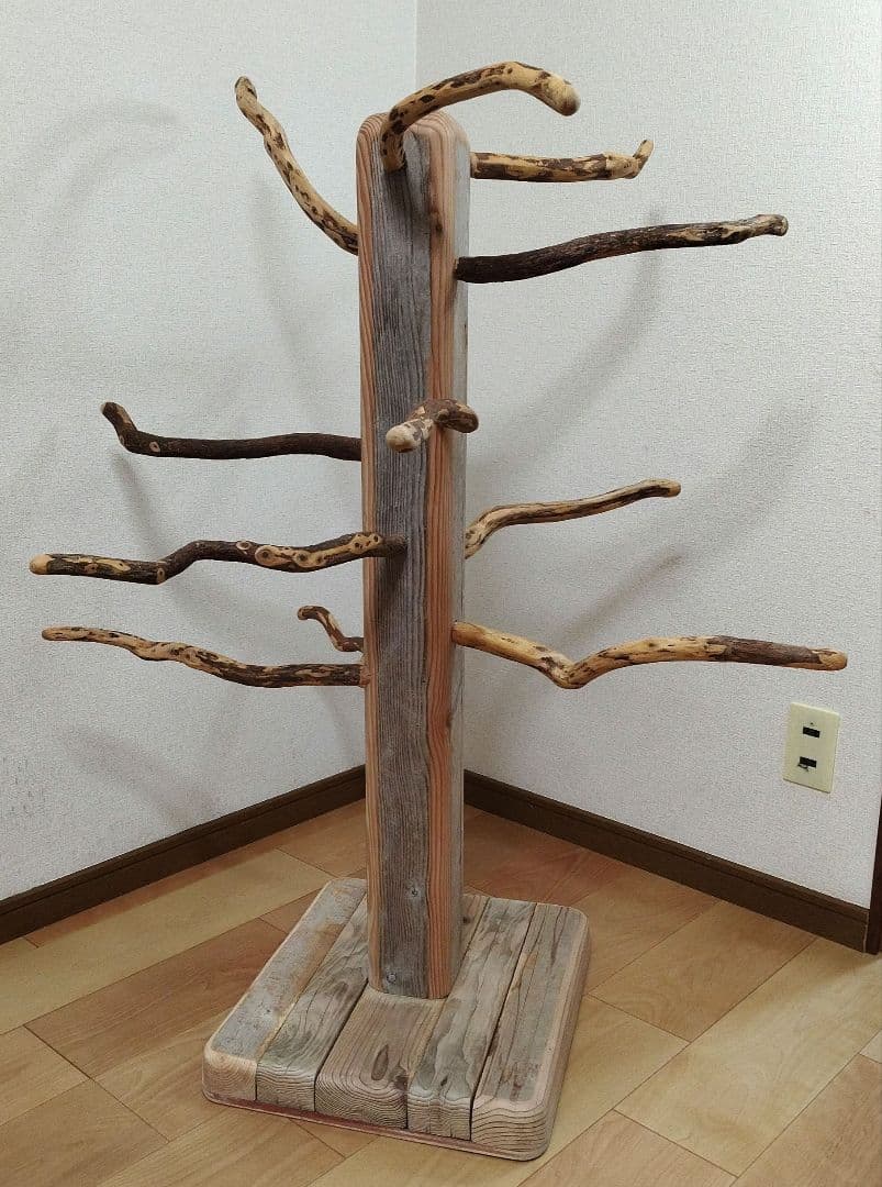 【大型鳥用】くねくね螺旋状♬どっしりバードスタンド